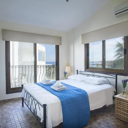 빌라 Imagine Your Family Renting This Contemporary Style Villa, Protaras Villa 1466